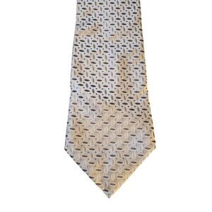 DC By Daniel Craig Mens‎ Tie Necktie Designer 7-Fold Cream Gray Blue Geometric